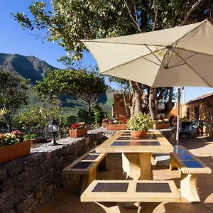 Ferienhaus Home2book Rustic House El Palmar, Teno